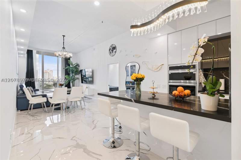 3 bedroom Condominium at 3029 NE 188th St 1021, Uptown Marina Lofts Condo, Aventura — photo 5