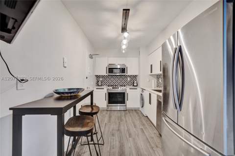 9195 Collins Ave 1109, Surfside FL - photo 21 of 60