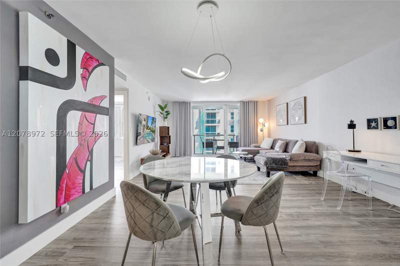 1 bedroom Condominium at 9195 Collins Ave 1109, Carlisle On The Ocean Con, Surfside — photo 4