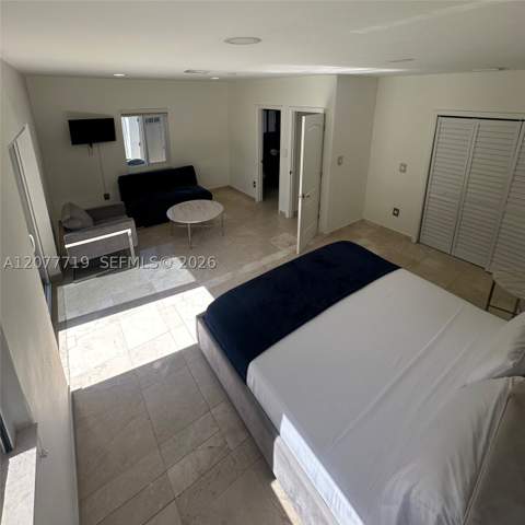 17650 NE 19th Ave, North Miami Beach FL - photo 12 of 21