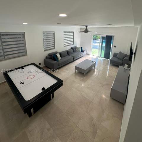 17650 NE 19th Ave, North Miami Beach FL - photo 13 of 21