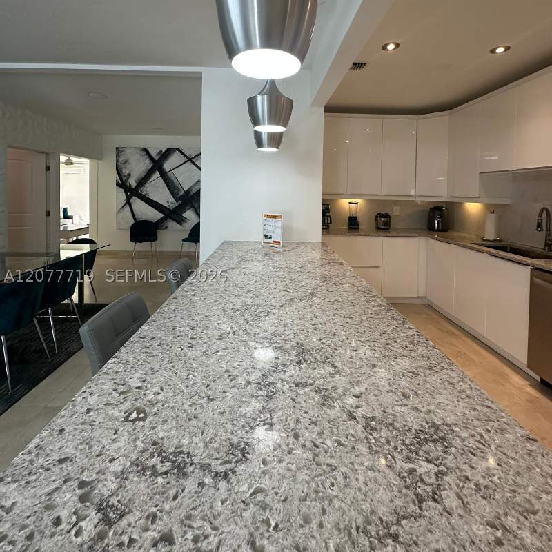4 bedroom SingleFamilyResidence at 17650 NE 19th Ave, Fulford By Sea Sec A, North Miami Beach — photo 4