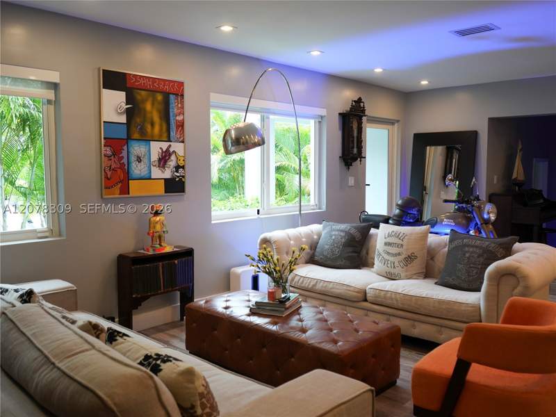 3 bedroom SingleFamilyResidence at 12015 NE 10 Ave, Priors 1st Addn To Biscay, Biscayne Park — photo 5