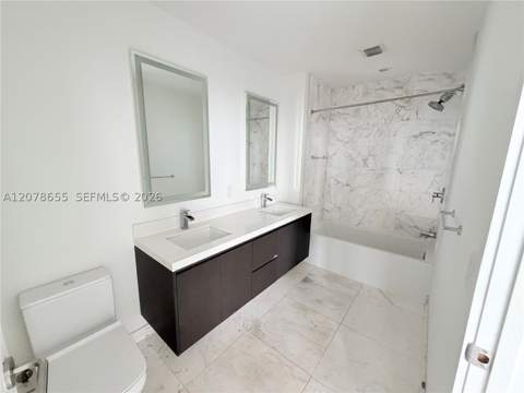 851 NE 1st Ave 3202, Miami FL - photo 13 of 53