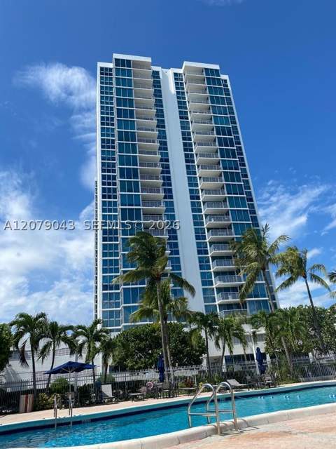 2655 Collins Ave 1003, Miami Beach FL - photo 15 of 17