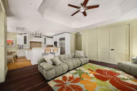 3740 Irvington Ave, Coconut Grove FL - photo 11 of 37