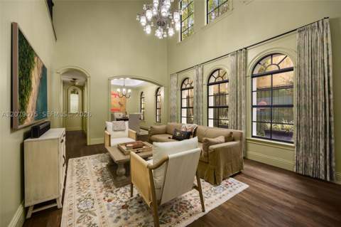 3740 Irvington Ave, Coconut Grove FL - photo 6 of 37