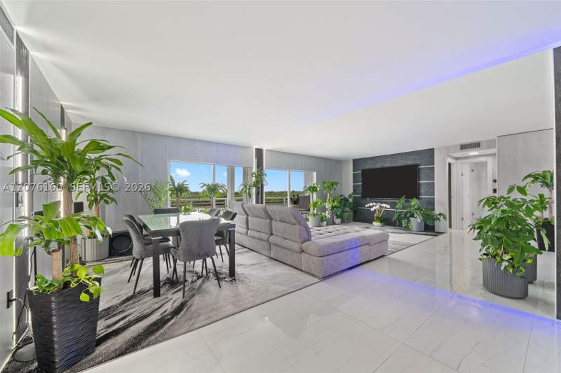 4 bedroom Condominium at 400 Kings Point Dr 822-23, Coastal Towers Condo, Sunny Isles Beach — photo 3
