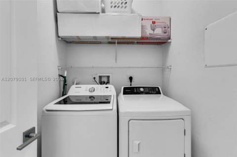 2438 SE 15 St, Homestead FL - photo 20 of 45