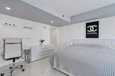 41 SE 5th St 1111, Miami FL - photo 19 of 46