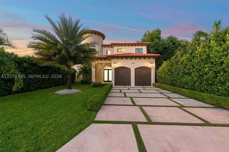 5 bedroom SingleFamilyResidence at 6529 SW 30th St, Coral Villas Rev, Miami — photo 3