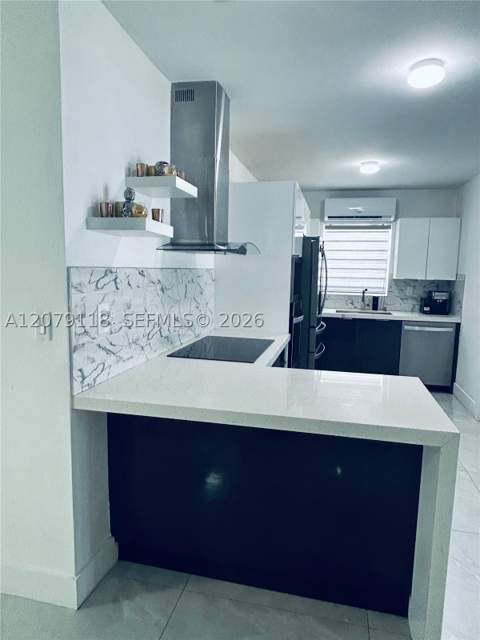 11925 SW 185th Ter, Miami FL - photo 12 of 39
