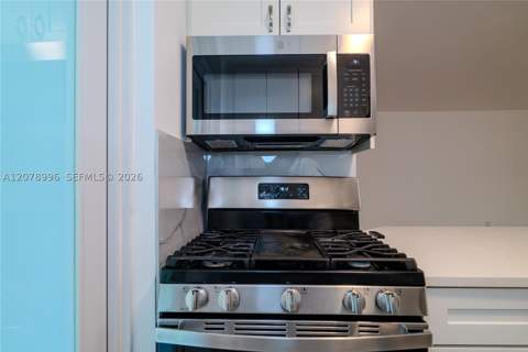 921 Jefferson Ave 3C, Miami Beach FL - photo 12 of 32