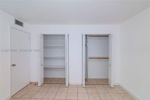 921 Jefferson Ave 3C, Miami Beach FL - photo 24 of 32