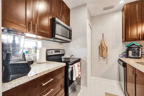 15645 SW 74th Cir Dr 6-5, Miami FL - photo 7 of 45