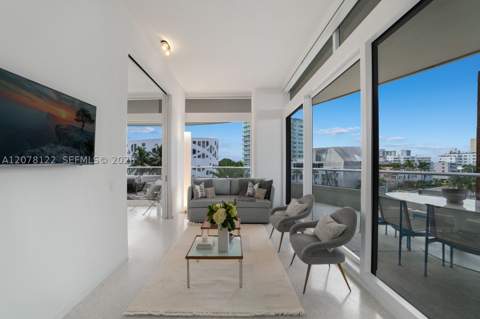 3315 Collins Ave 4C, Miami Beach FL - photo 8 of 35