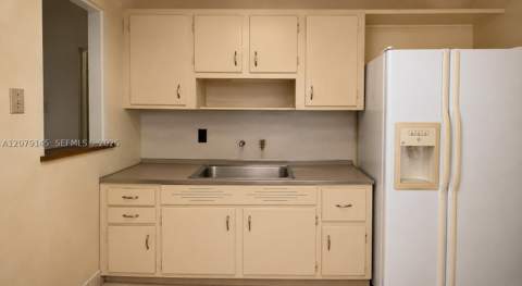 3441 NW 17th St, Miami FL - photo 11 of 31