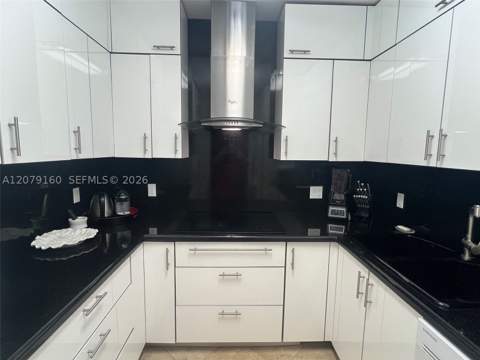 100 Lincoln Rd Ph12, Miami Beach FL - photo 19 of 32