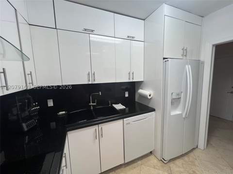 100 Lincoln Rd Ph12, Miami Beach FL - photo 20 of 32