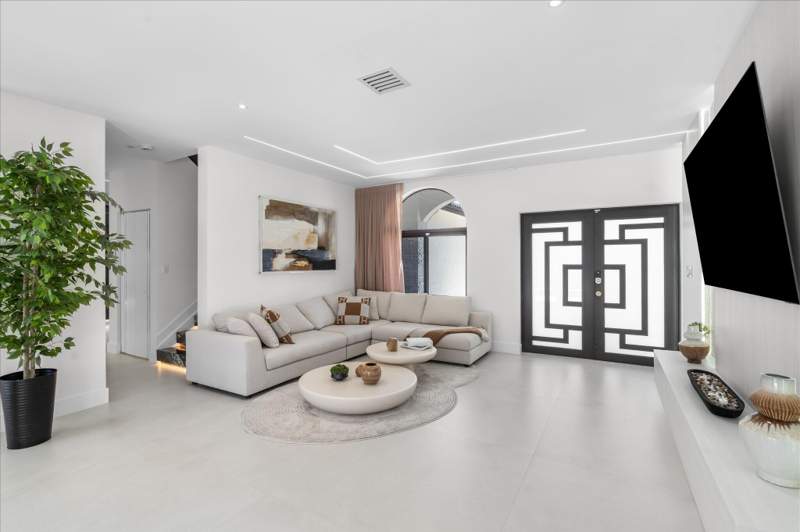 4 bedroom SingleFamilyResidence at 14514 SW 161st Court, Roseway Sub, Miami — photo 5