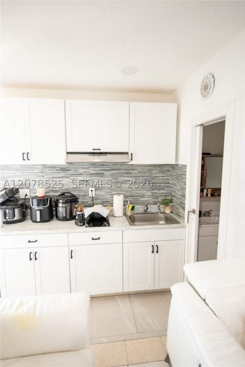 14045 SW 103rd Ter, Miami FL - photo 22 of 30