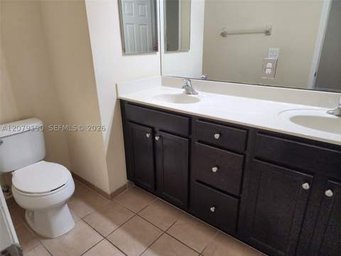 9224 SW 170th Pl, Miami FL - photo 6 of 9