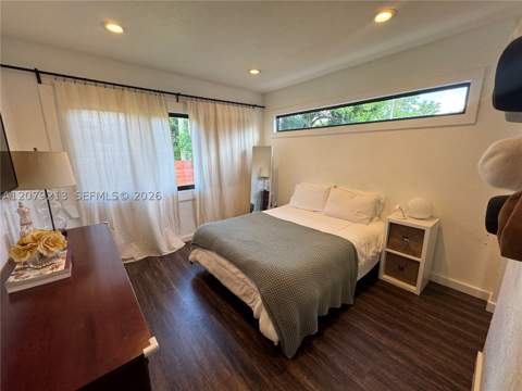10841 NE 2nd Pl, Miami FL - photo 8 of 13