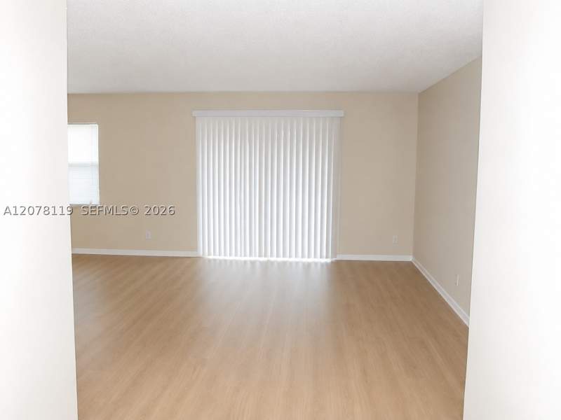 2 bedroom Condominium at 17911 NW 68th Ave O202, Venetian Gardens At Count, Hialeah — photo 2