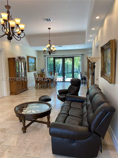 343 190th St, Sunny Isles Beach FL - photo 12 of 32