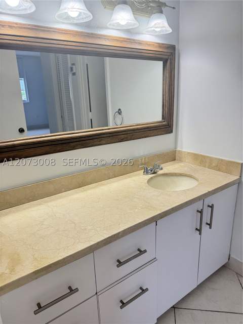 300 Bayview Dr 501, Sunny Isles Beach FL - photo 9 of 14