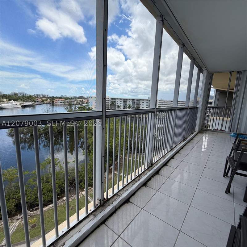 1 bedroom Condominium at 2980 E Point East Dr D608, Point East One Condo-Bldg, Aventura — photo 5