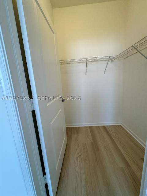 10 Aragon Ave 1008, Coral Gables FL - photo 7 of 9