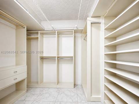 3500 Mystic Pointe Dr 2204, Aventura FL - photo 16 of 29