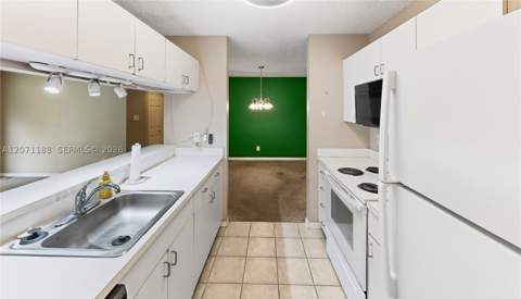 15780 SW 106th Ter 104, Miami FL - photo 14 of 56