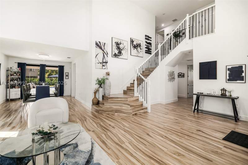 5 bedroom SingleFamilyResidence at 7516 SW 190th St, Cutler Cay, Cutler Bay — photo 5