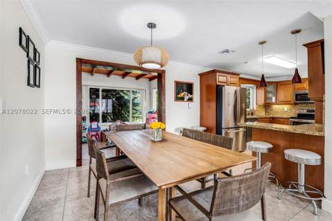 3551 SW 97th Ave, Miami FL - photo 7 of 49