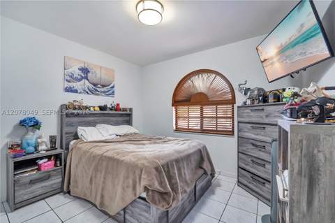 5670 W 20th Ct, Hialeah FL - photo 16 of 29