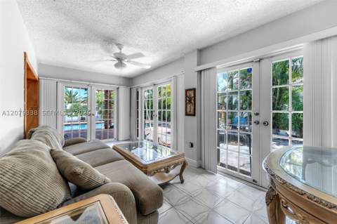 13706 SW 14th St, Miami FL - photo 12 of 25