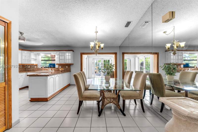 3 bedroom SingleFamilyResidence at 13706 SW 14th St, Coral West Heights 2nd Ad, Miami — photo 3