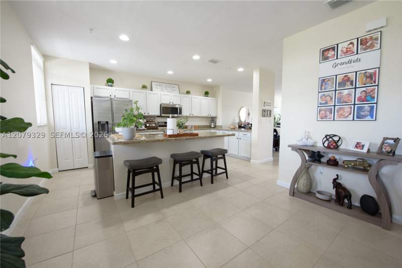 3 bedroom Townhouse at 27533 SW 139th Psge, Mandarin Lakes, Homestead — photo 4
