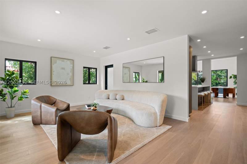 4 bedroom SingleFamilyResidence at 2434 SW 19th St, Silver Crest, Miami — photo 5