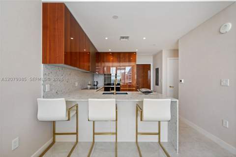 2678 Tigertail Ave 1705, Miami FL - photo 13 of 73