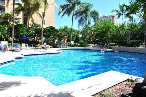 19901 E Country Club Dr 2405, Aventura FL - photo 21 of 42