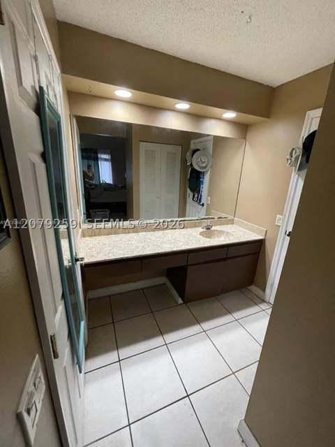 4825 SW 149th Ct 18B, Miami FL - photo 15 of 22