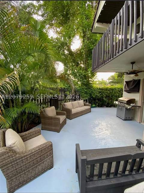 4825 SW 149th Ct 18B, Miami FL - photo 18 of 22