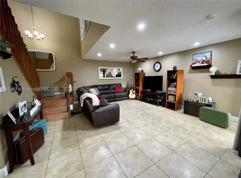 2 bedroom Condominium at 4825 SW 149th Ct 18B, Lakes Meadow Vilg Homes C, Miami — photo 4