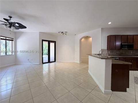 19385 SW 79th Ct, Cutler Bay FL - photo 15 of 64