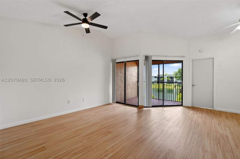 2 bedroom Condominium at 1080 N Franklin Ave 1080E, Lakeshore Condo I, Homestead — photo 3