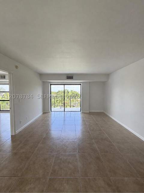 77 Crandon Blvd 5C, Key Biscayne FL - photo 12 of 59