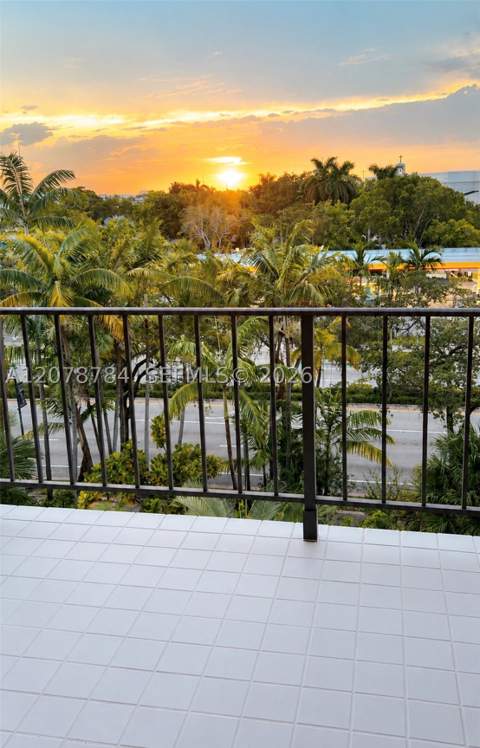 77 Crandon Blvd 5C, Key Biscayne FL - photo 18 of 59